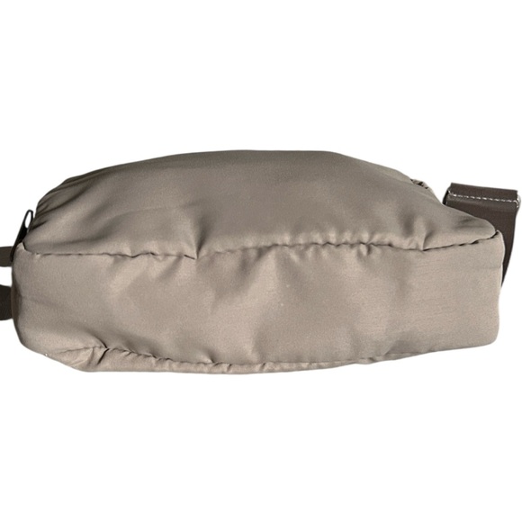 Apana See Me Run Belt Bag Crossbody Sling Bag Fanny Pack in Beige Taupe - Picture 7 of 8